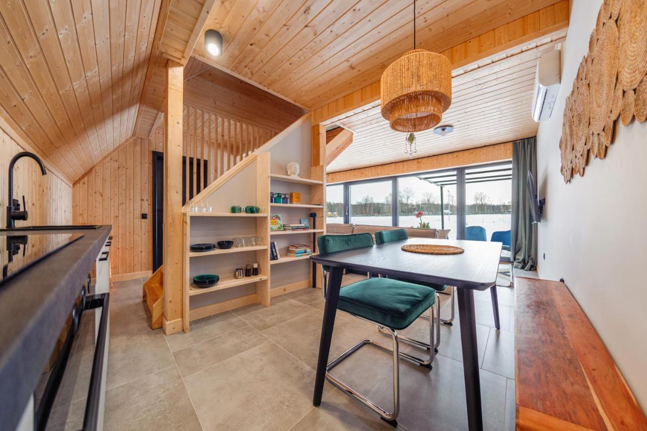 Zen Sasino Apartment Luaran gambar